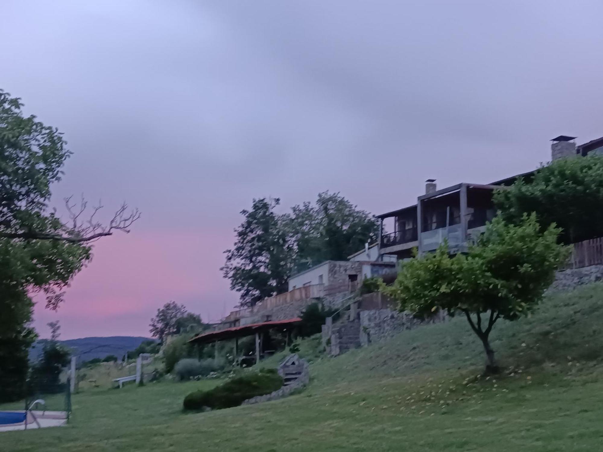 Casa Dos Muros Y Actividades En La Ribeira Sacra Pantón